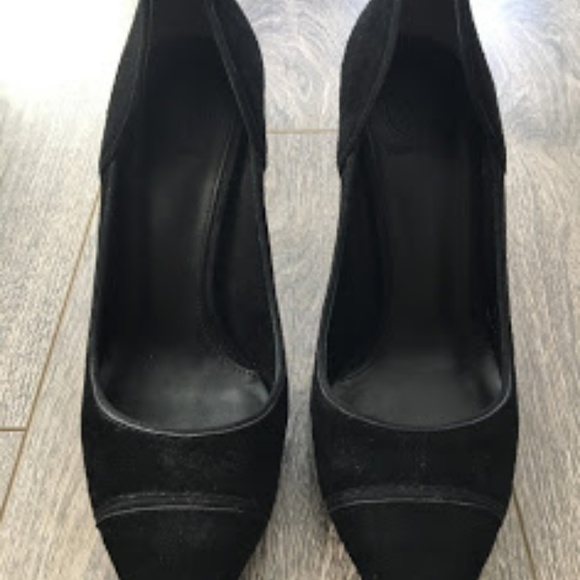 Tory Burch Bernice Suede Pumps - Picture 7 of 9